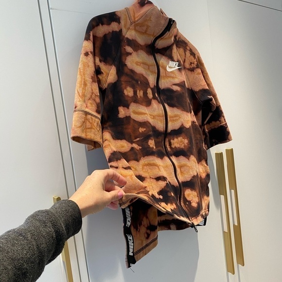 𝅺custom Nike Tie Dye sweatshirt with zip - Picture 6 of 8